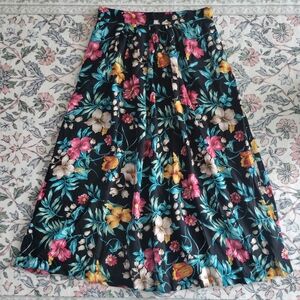 Cristin Stevens | Pleated Floral A-Line Skirt
